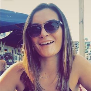 Meet your Posher, Michaela